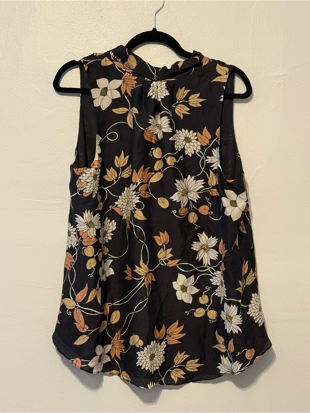 Anthropologie Maeve Petalsilk black floral silk tie neck top size 14 - Picture 3 of 4